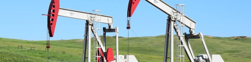 Ölmarkt und die Aktien von BP, Exxon Mobil, Saturn Oil & Gas, Shell, Gazprom