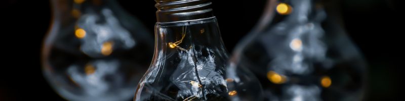 Profitabler Wandel: Renditechancen in Krypto und Cleantech - Coinbase, RE Royalties, Strategy, Solaris Energy